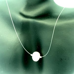 925 WHITE FRESHWATER PEARL ON GUT CHAIN - +/-9MM <br/>M15868.40+3