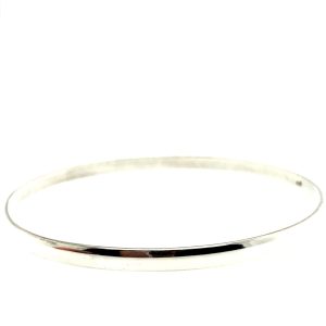 925 PLAIN D-SHAPE BANGLE - 4MM <br/>M18012