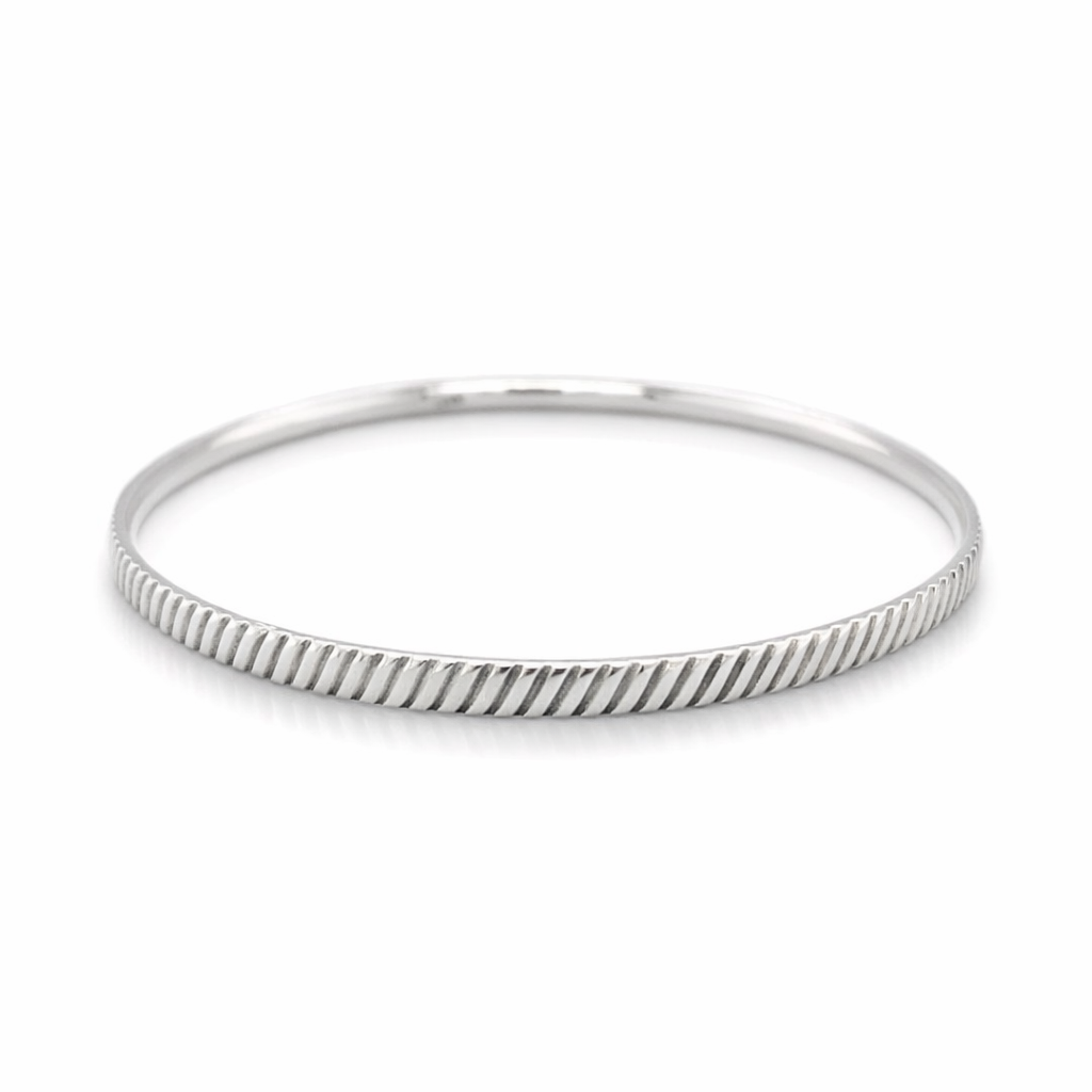 925 SLANTING LINES COMFI-FIT BANGLE - 4MM - 12g <br/>M18100.65