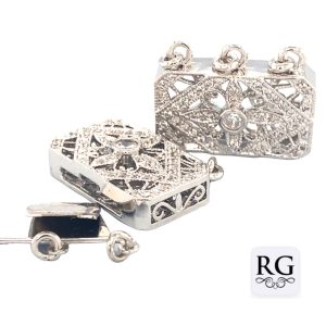 BRASS NICKEL FREE RECT FIL CLASP - 25X17 - 3 EYE <br/>M20073