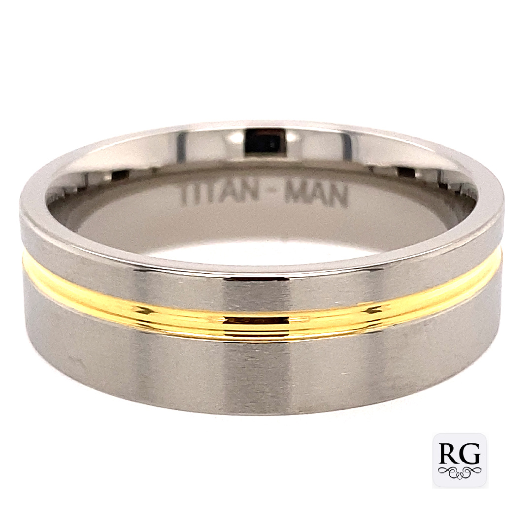 TITANIUM BRUSHED YG PL GROOVE RING - 7MM <br/>RD13605